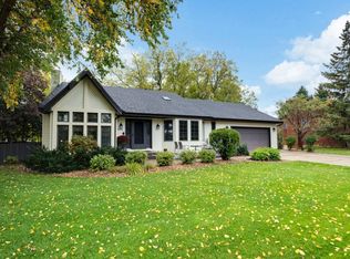 2010 10th St, White Bear Lake, MN 55110