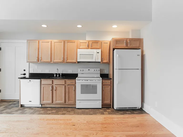 15100 Detroit Ave #8 — Photo 3