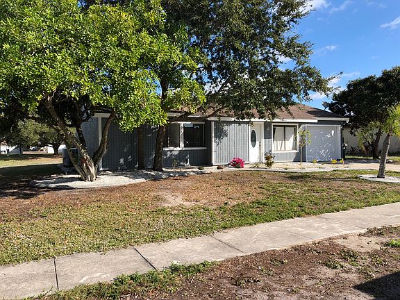 3rd image of 5870 Spearman Cir