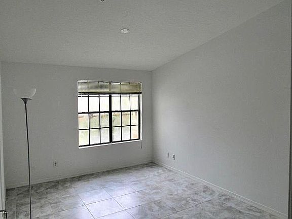 Bedroom #1