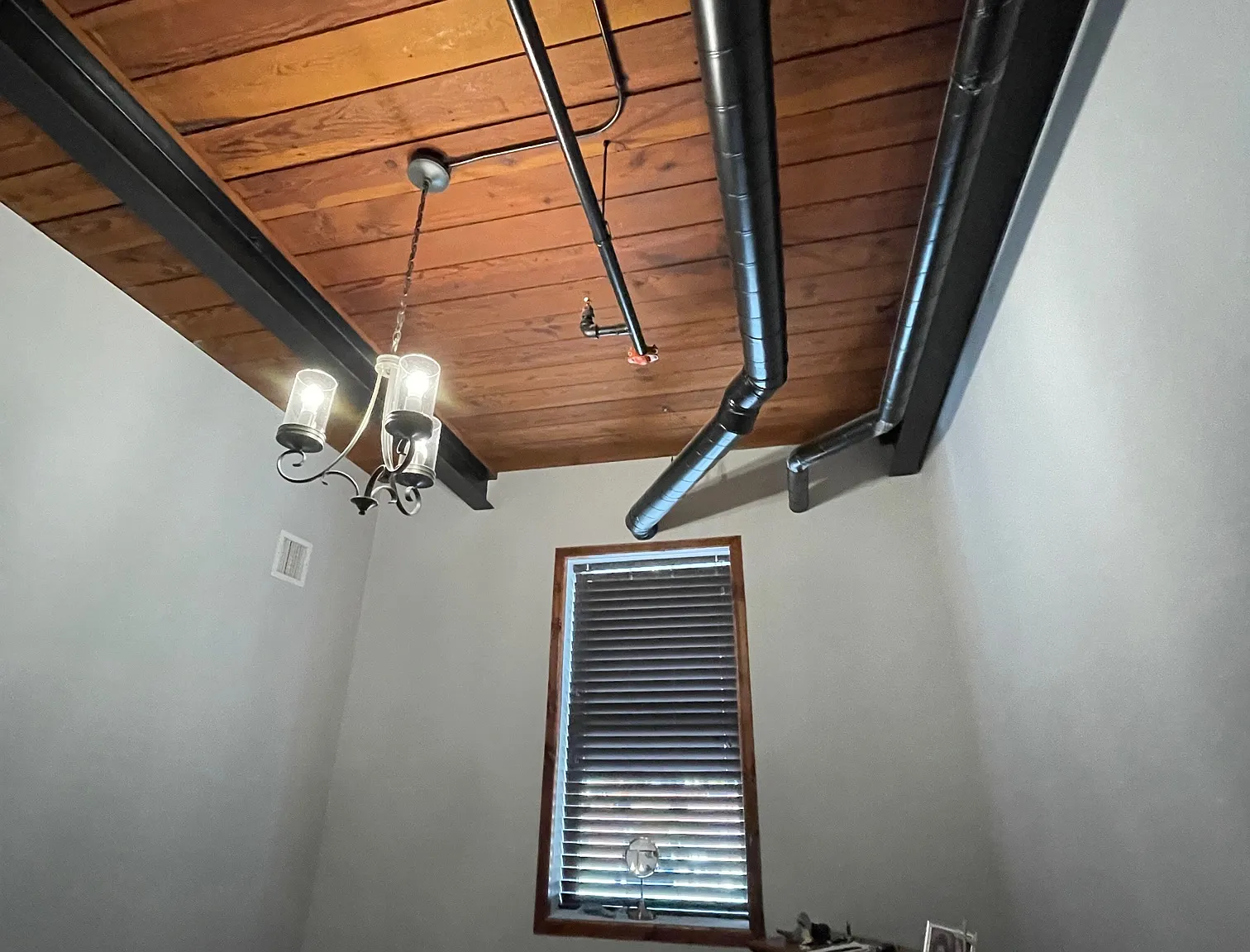 2 bed, $2,000 — Photo 3