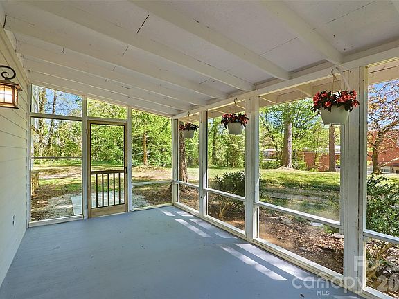 5th image of 112 Candler School Rd