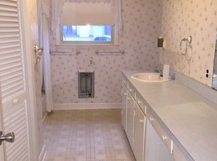 837 Pinecrest Rd, Bath, NC 27808