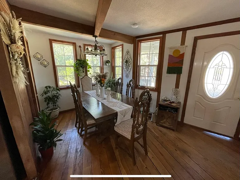 5919 Evergreen Ln — Photo 4