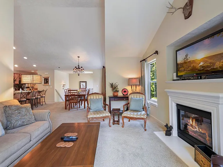 1930 Copper Ranch Ln #C — Photo 10