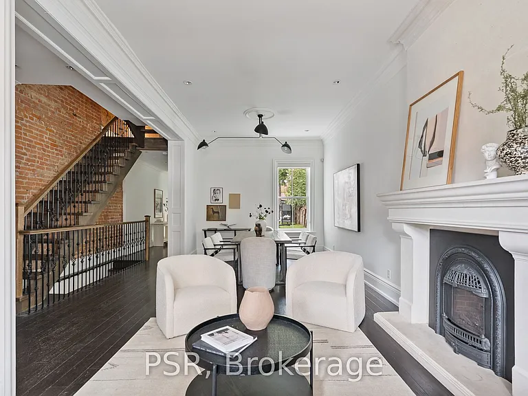 126 Dovercourt Rd — Photo 7
