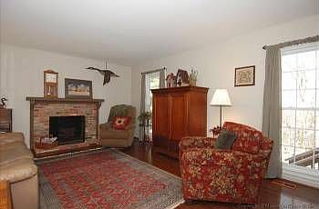 3rd image of 11114 Lochinver Ln