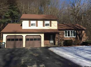 67 Paradowski Rd, Glenville, NY 12302