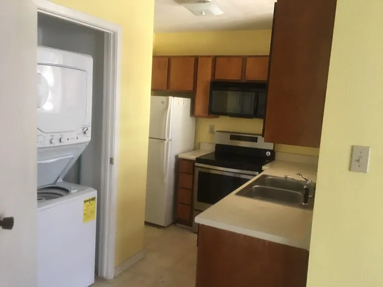 7901 Cambridge St #6 — Photo 5