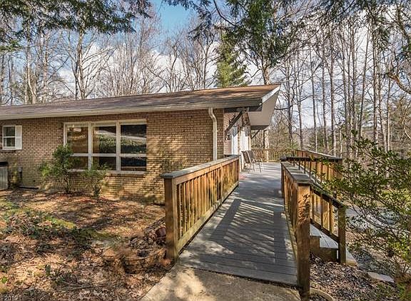 2nd image of 224 Sky Lake Dr
