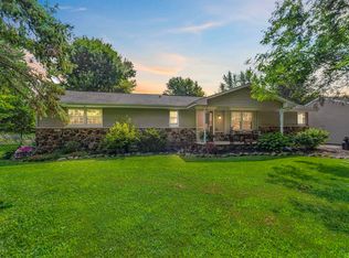 N4742 Thompson Rd, Shiocton, WI 54170