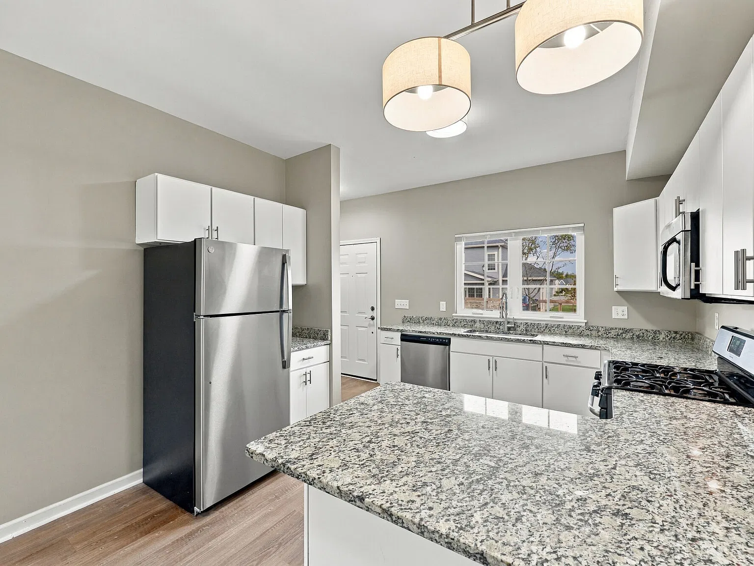 Waterford Townhomes — Photo 4