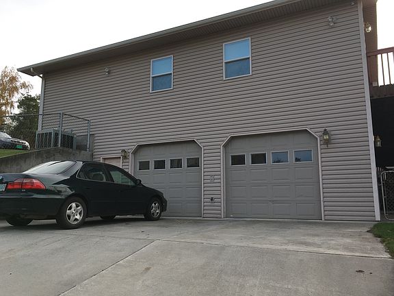 Down stairs garage 