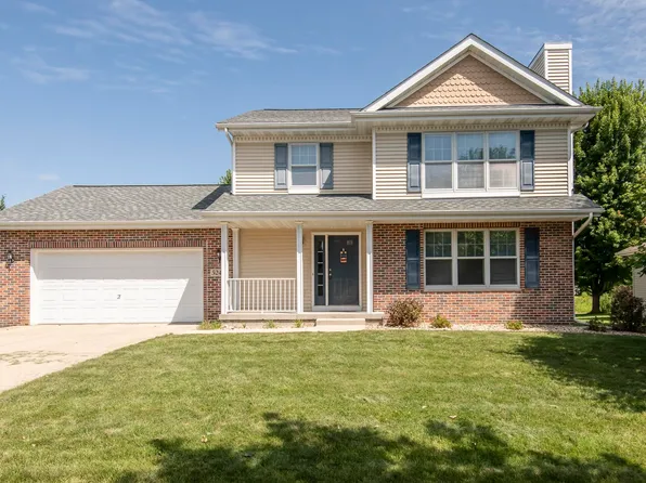 5240 Snapdragon Trl, Fitchburg, WI 53711