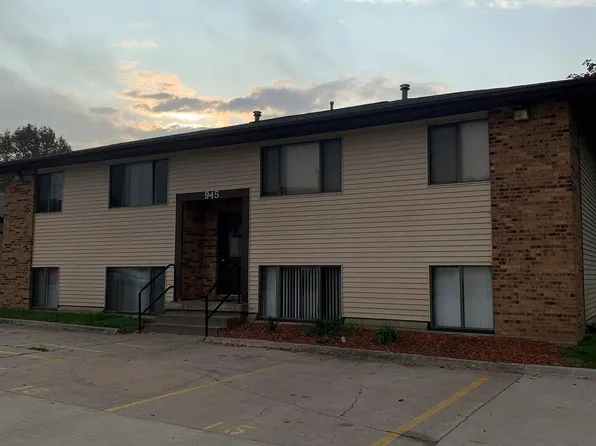945 Boston Way #A4, Coralville, IA 52241