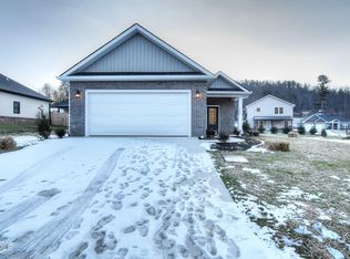 121 Ervin Loop, Erwin, TN 37650