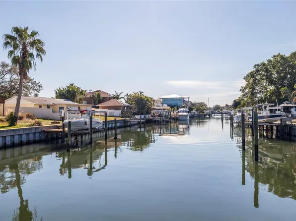 3464 Manatee Dr SE, Saint Petersburg, FL 33705