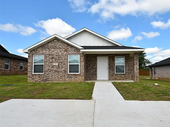 829 Elm St, Seminole, OK 74868