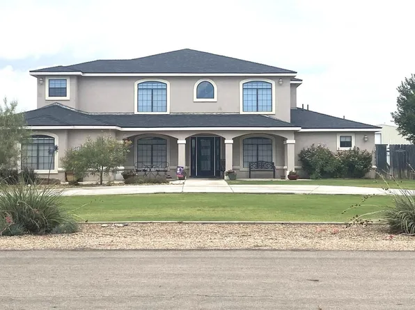 1414 Walnut Ln, Artesia, NM 88210