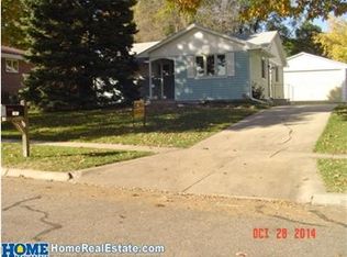 2840 Pioneers Blvd, Lincoln, NE 68502