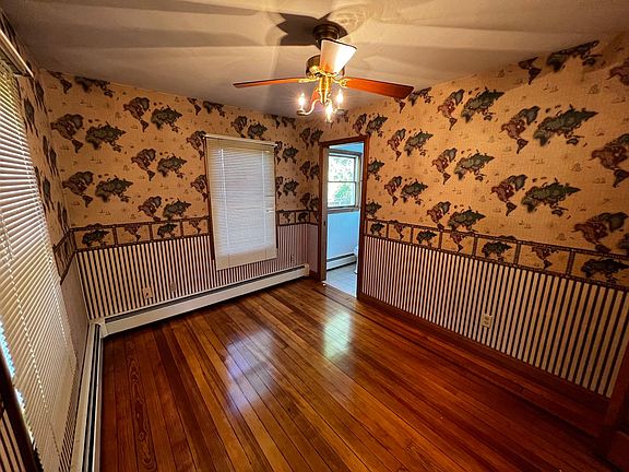 5th image of 30 Lakeview Dr