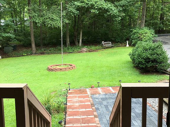 3rd image of 13109 Flintlock Dr