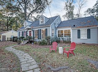 836 Brookwood Rd, Jackson, MS 39206