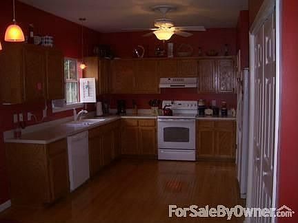 Kitchen 209 Cavalcade Circle