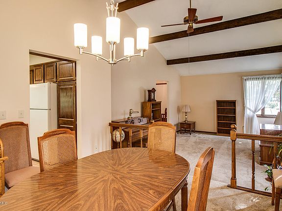 5th image of 62 Rock Creek Ln