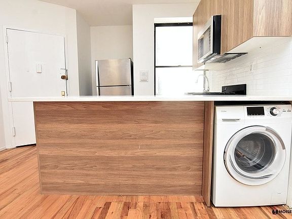3rd image of 160 W 141st St #5AA