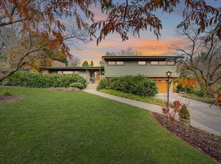 237 Hawthorn Rd, Salem, VA 24153