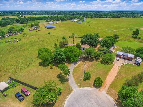 5th image of 139 Sunset Ln