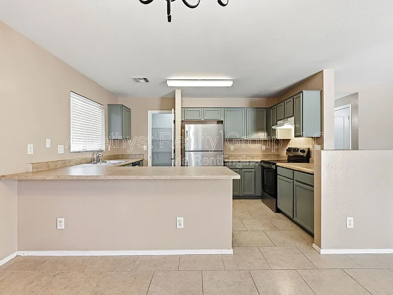 23374 W Pima St — Photo 14