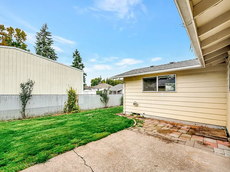 Savage / Ellis Duplex — Photo 34
