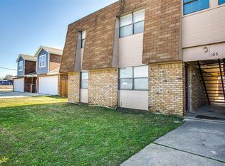 105 Peach St UNIT B, Crowley, TX 76036