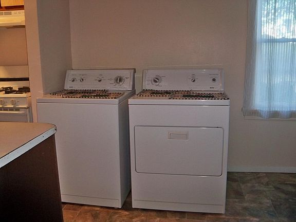washer and dryer