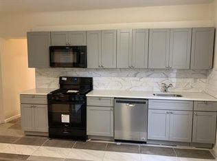 7 William St #1, East Orange, NJ 07017
