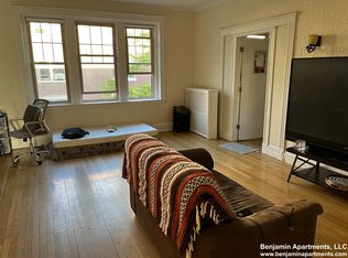14 Alton Pl APT 2, Brookline, MA 02446