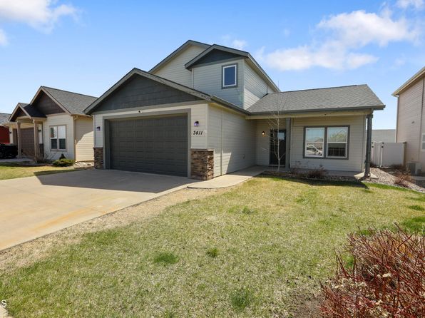 3411 34th St W, Williston, ND 58801
