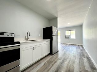 826 NW 7th St #3, Hallandale, FL 33009