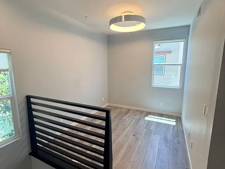 2344 Element Way — Photo 10