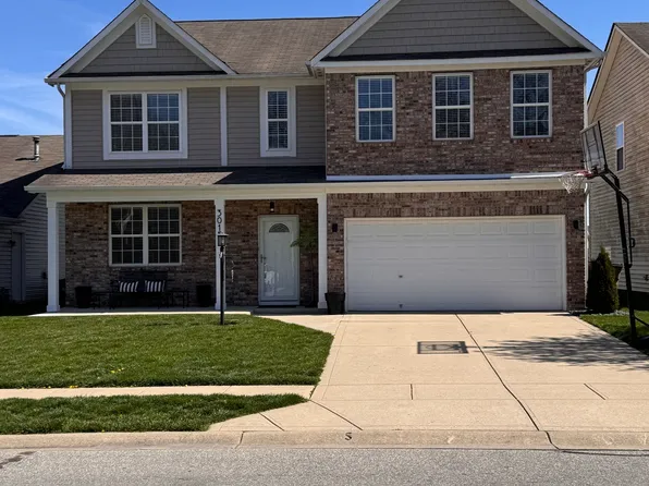 3015 Parkview Dr, Columbus, IN 47201