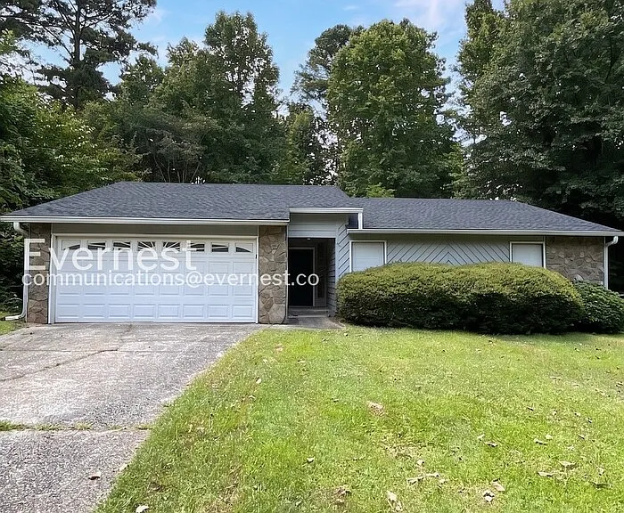 1374 Smokey Mountain Ct — Photo 1