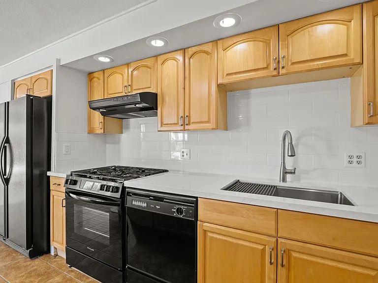73425 San Nicholas Ave — Photo 11