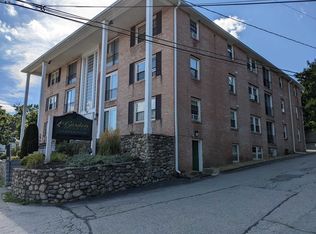 92 E Broadway, Derry, NH 03038