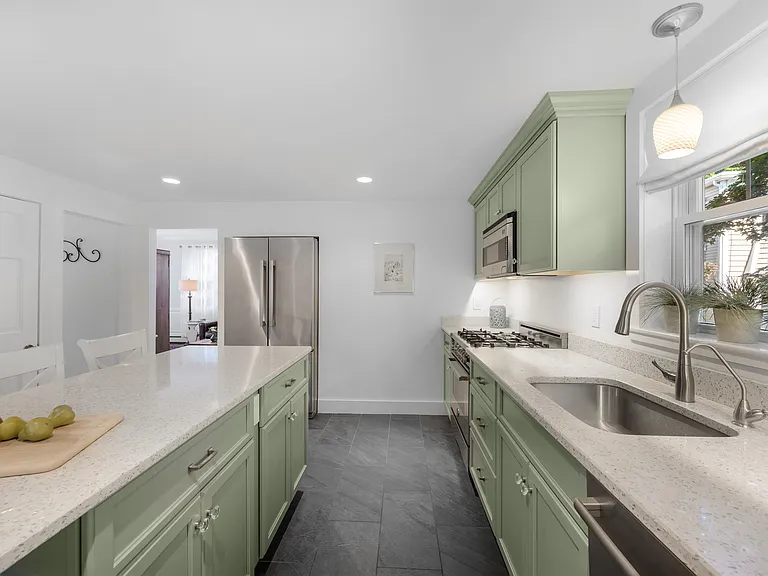4 Atkinson St — Photo 14