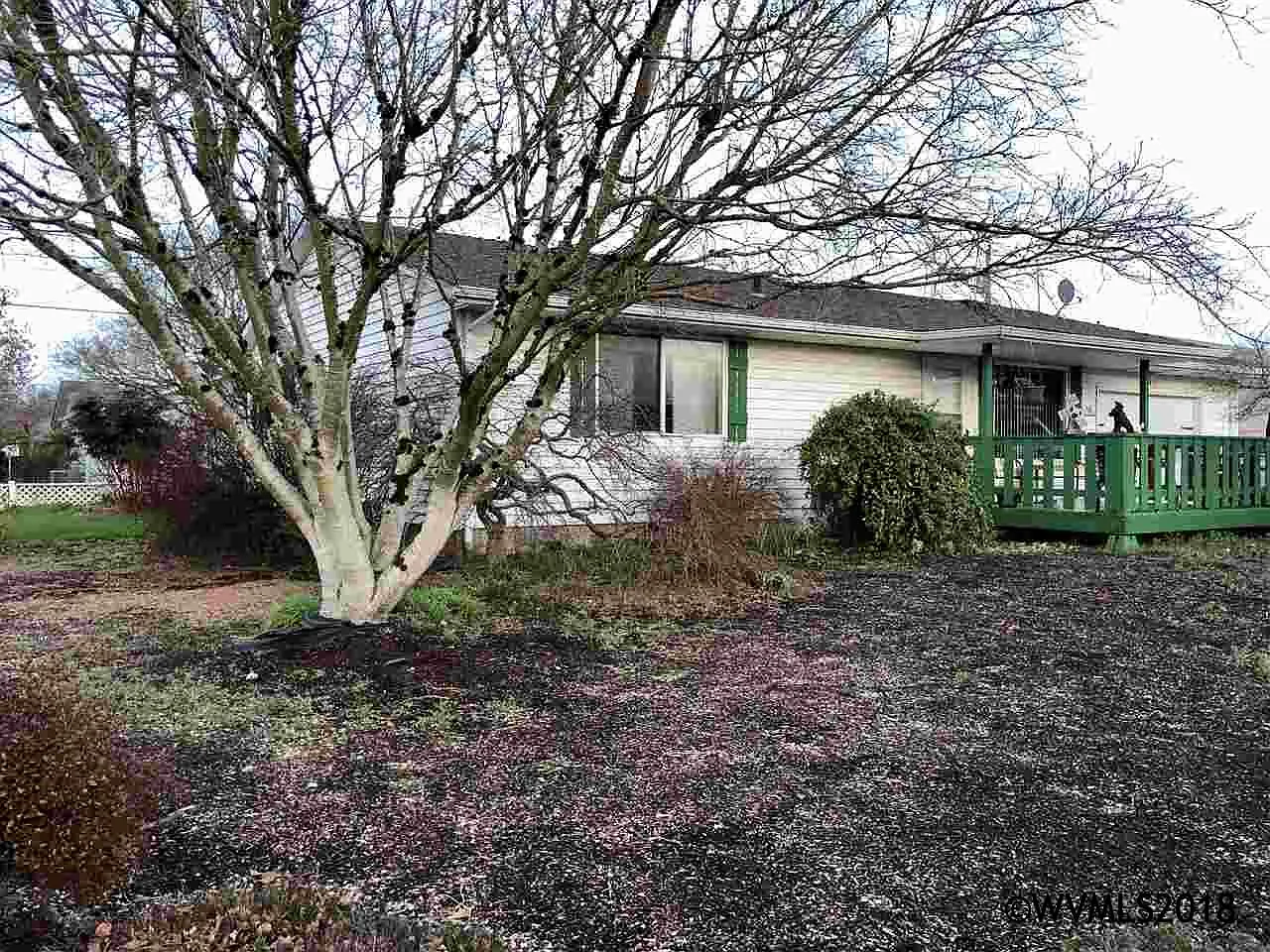 1493 Sallal Rd photo 1