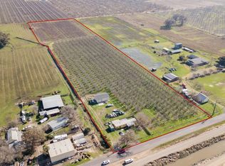 9518 Victory Ave, Oakdale, CA 95361