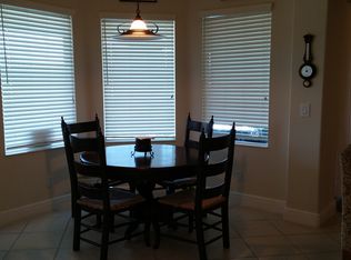1252 Scarlet Oak Cir, Vero Beach, FL 32966