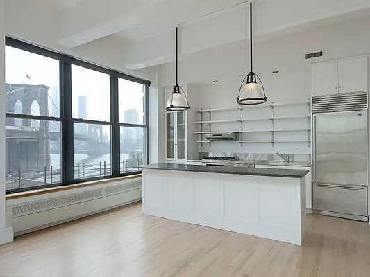 Sold by Sotheby's International Realty | media 2